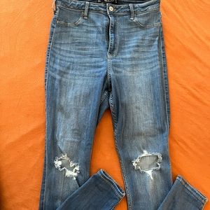 Hollister Jeans